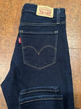 Levi’s 311 Size 26 Shaping Skinny Jeans